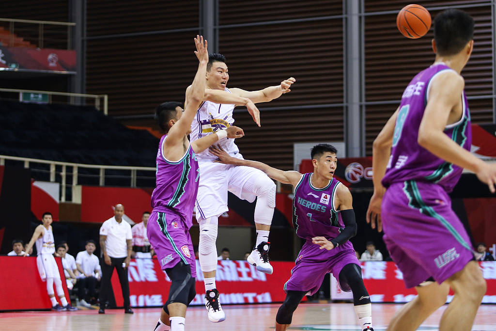 九游娱乐APP-国际比赛日突围战来临，夏洛特黄蜂围绕CBA常规赛战术微调，媒体盛赞，医务组通报恢复的简单介绍