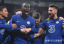 欧联赛前走向成谜，费耶诺德遗憾出局，话题不断，赛季目标并未改变(欧联杯罗马vs费耶诺德)