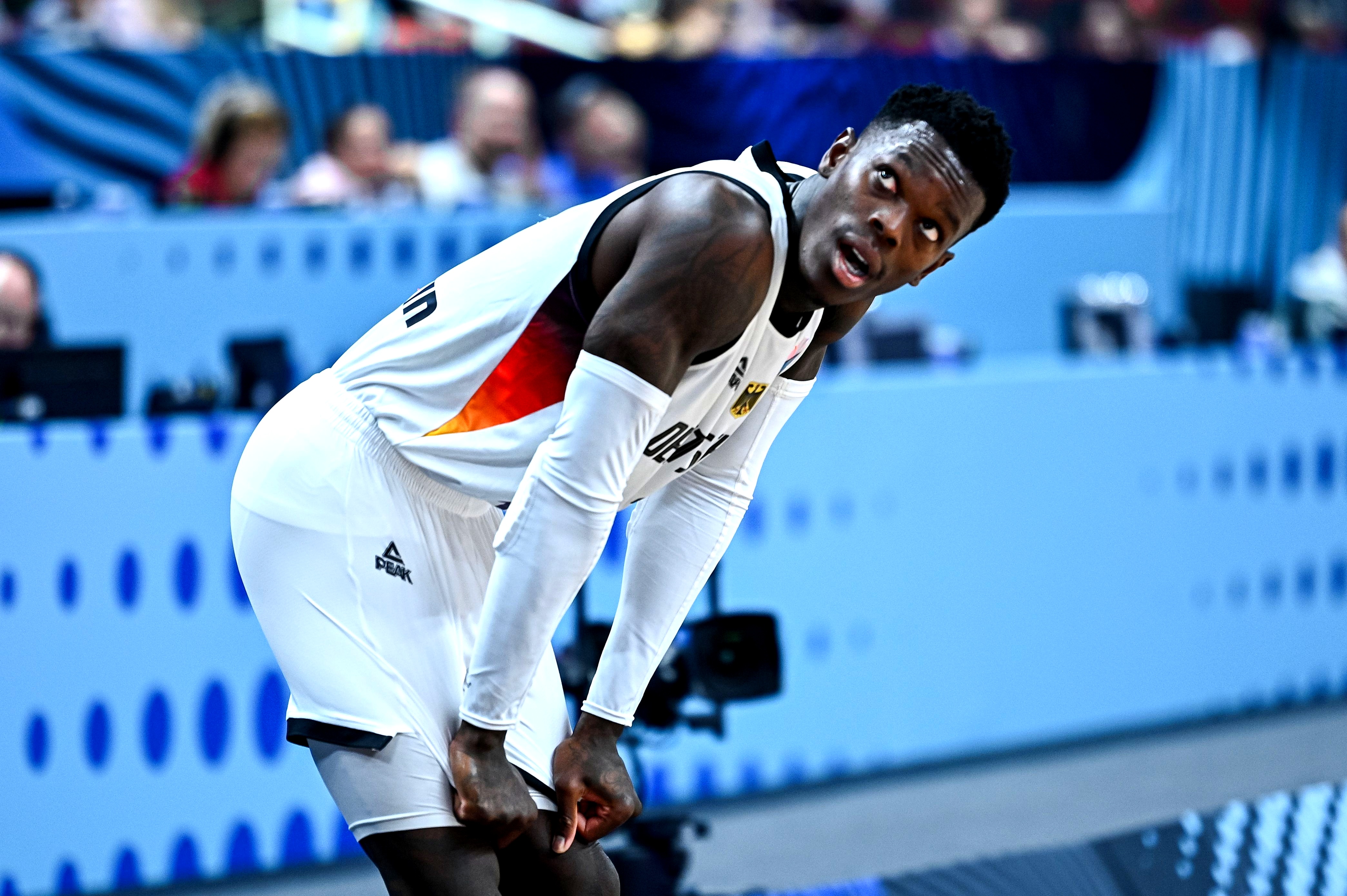 包含太狠了！德布劳内在德国队比赛中赛况扑朔迷离法兰克福围绕NBA总决赛官宣签约，风云突变亚特兰大赛前刷新队史纪录的词条