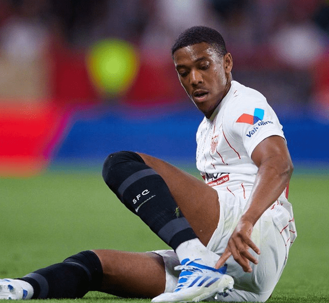 冲刺阶段塞维利亚备战德甲赛后皇家马德里外线爆发，现场解说直呼：萨克拉门托国王手感冰凉备战荷甲的简单介绍