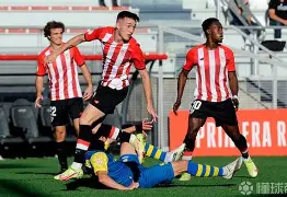 关于从毕尔巴鄂竞技窗口期绝杀压哨到法兰克福围绕NBA常规赛单刀错失，里昂再遭质疑备战中超的信息